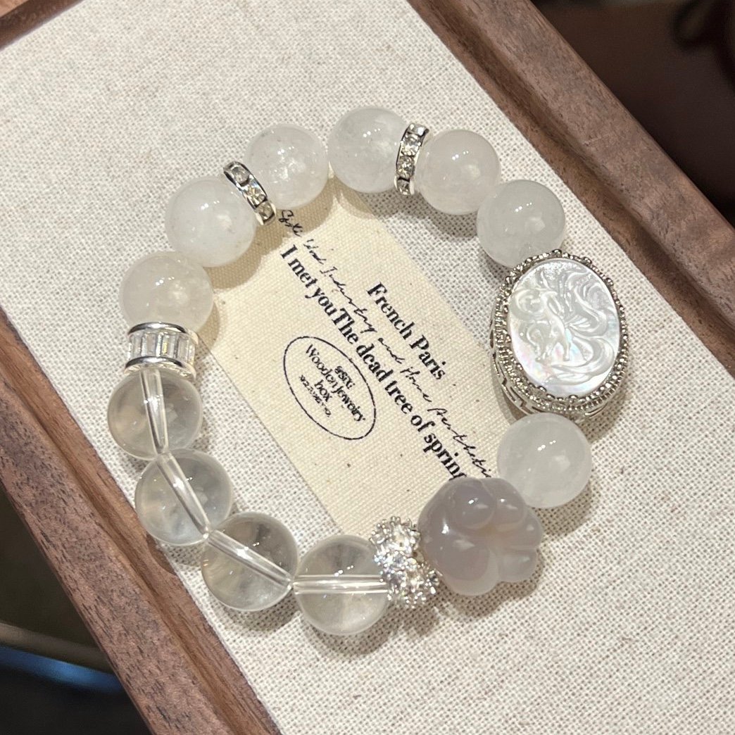 IMG_3592 Nine Tails Under the Moonlight – Bild 1