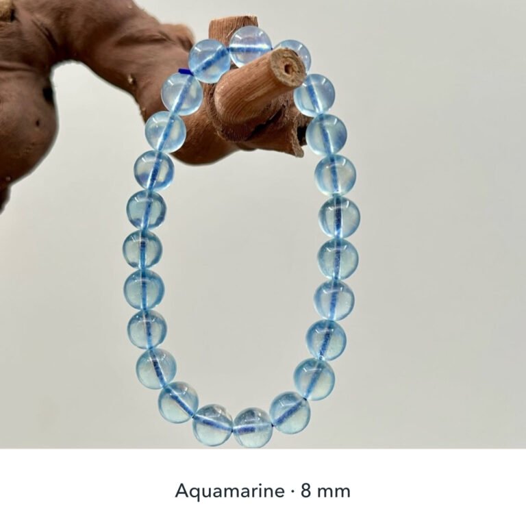 Ocean Clarity - Aquamarine 8mm Bracelet detail 1