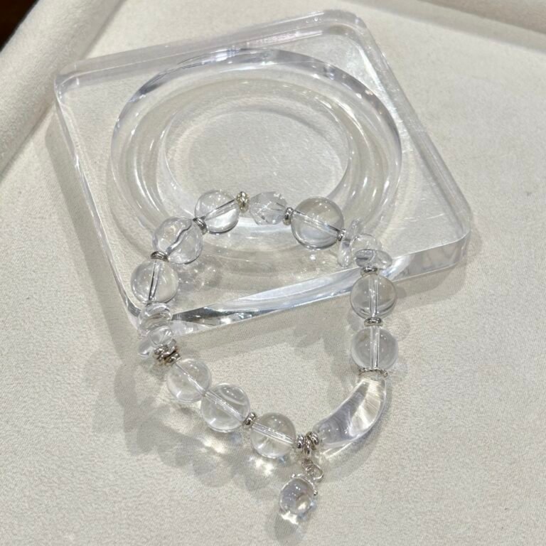 Moonlit Water - Clear Quartz Drop Bracelet detail 1