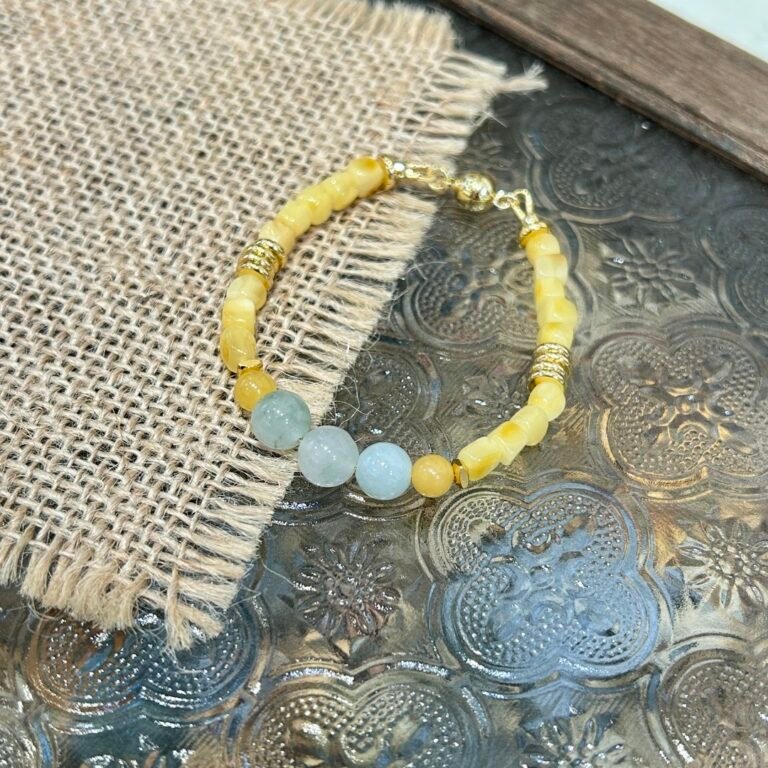 Golden Jade Harmony - Hetian Jade & Amber Magnetic Bracelet detail 1