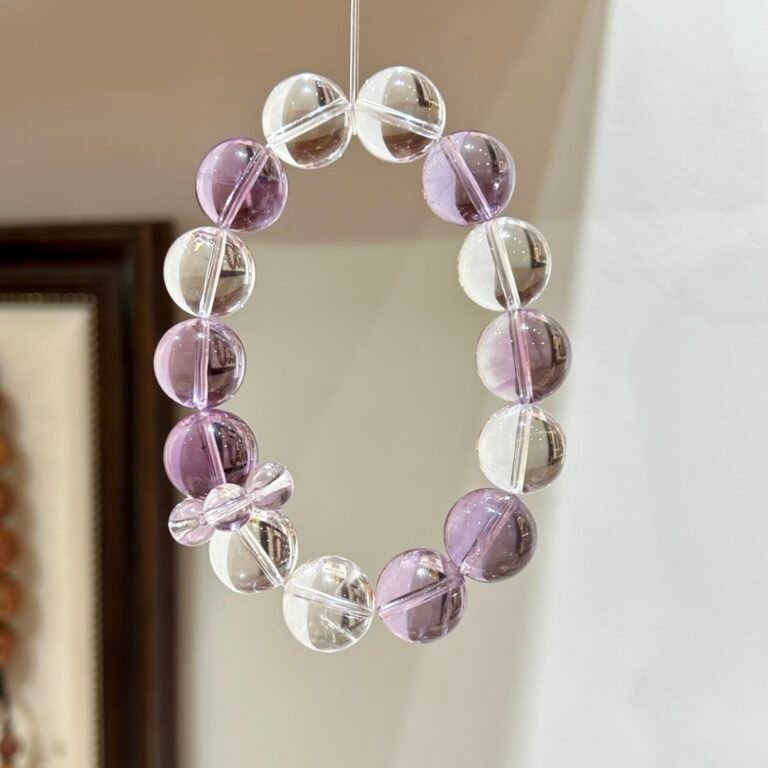 Violet Clarity - Bolivian Amethyst & Clear Quartz Bracelet detail 1